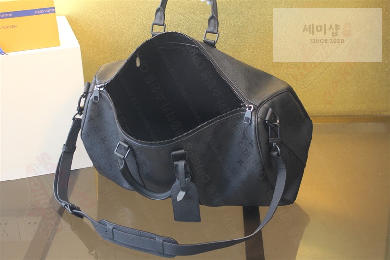 Louis Vuitton 루이비통 반둘리에 45 키폴 모노그램 미드나잇 M28403 모노그램 미드나잇 Bag 9번 이미지