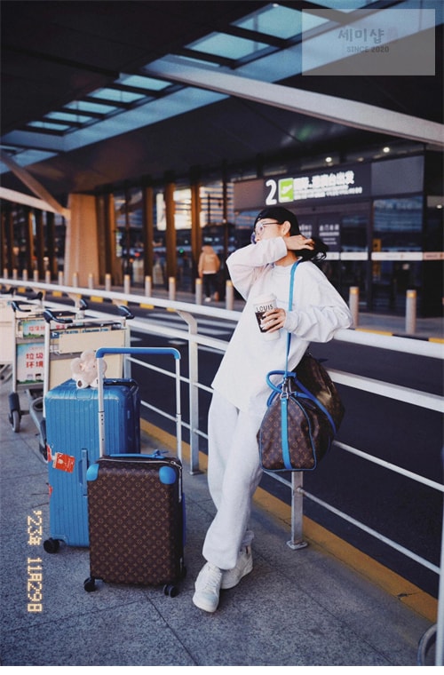 Louis Vuitton 루이비통 반둘리에 50 모노그램 키폴 #1보르네오 그린 Bag 32번 이미지