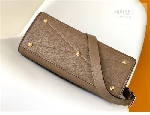Louis Vuitton 루이비통 하이엔드 레더 방돔 MM M22925 브라운 Bag 22번 이미지