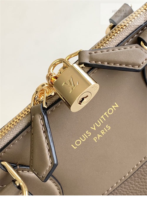 Louis Vuitton 루이비통 하이엔드 레더 방돔 MM M22925 브라운 Bag 23번 이미지