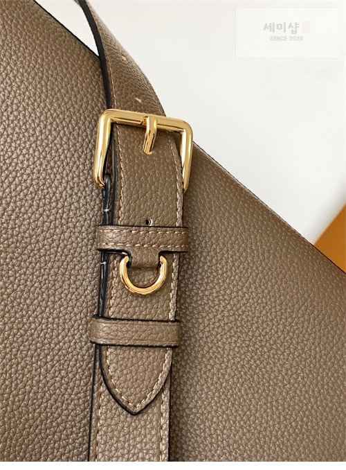 Louis Vuitton 루이비통 하이엔드 레더 방돔 MM M22925 브라운 Bag 33번 이미지