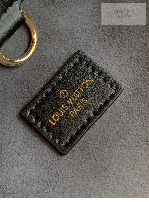 Louis Vuitton 루이비통 하이엔드 레더 방돔 MM M22925 브라운 Bag 14번 이미지
