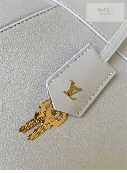 Louis Vuitton 루이비통 하이엔드 레더 방돔 MM M22925 브라운 Bag 12번 이미지