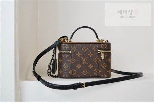 Louis Vuitton 루이비통 베니티 체인 파우치 모노그램 M47125 모노그램 Bag 15번 이미지