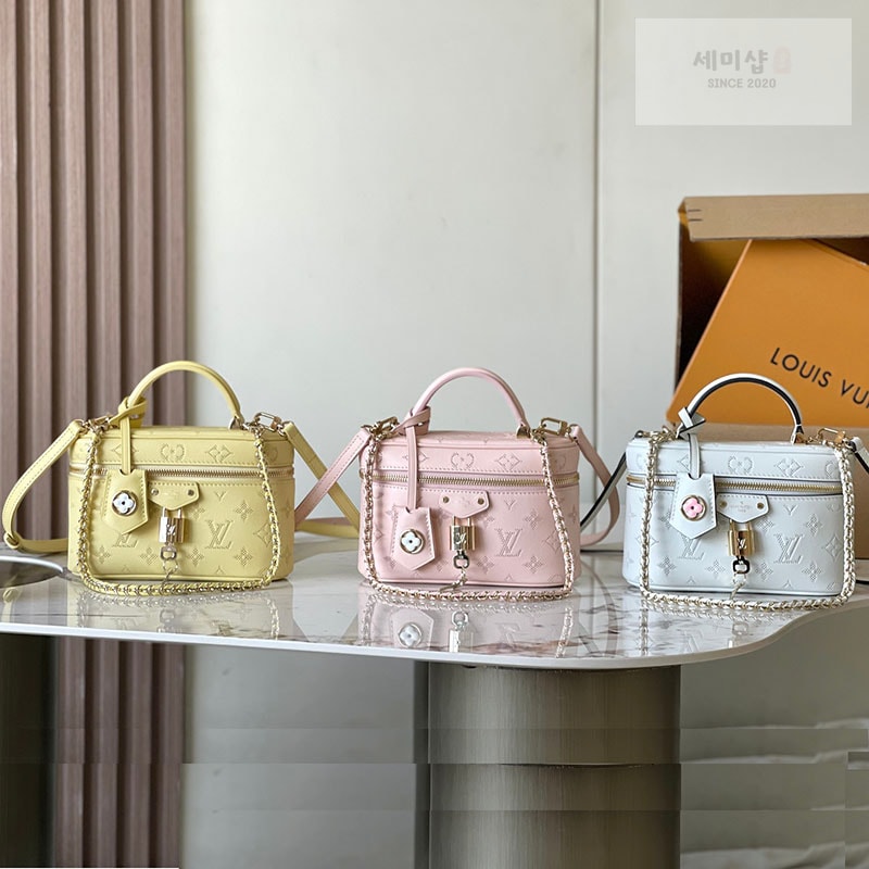 Louis Vuitton 루이비통 베니티 체인 파우치 M11298 햇살 Bag 7번 이미지