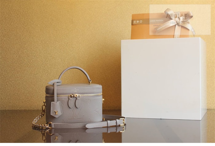 Louis Vuitton 루이비통 베니티 PM 앙프렝뜨 모노그램 M45608 갈렛 Bag 3번 이미지
