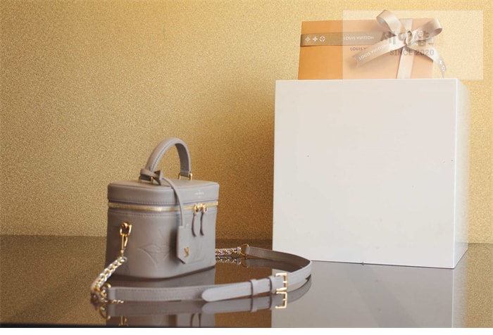 Louis Vuitton 루이비통 베니티 PM 앙프렝뜨 모노그램 M45608 갈렛 Bag 2번 이미지