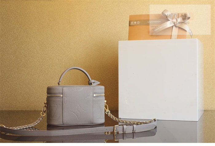 Louis Vuitton 루이비통 베니티 PM 앙프렝뜨 모노그램 M45608 갈렛 Bag 5번 이미지