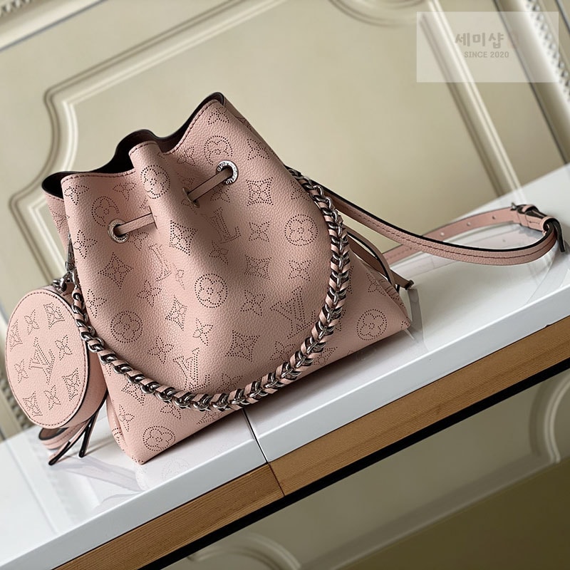 Louis Vuitton 루이비통 벨라 숄더백 M57201 로즈 자스민 Bag 4번 이미지