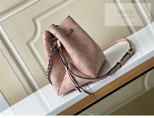 Louis Vuitton 루이비통 벨라 숄더백 M57201 로즈 자스민 Bag 5번 이미지