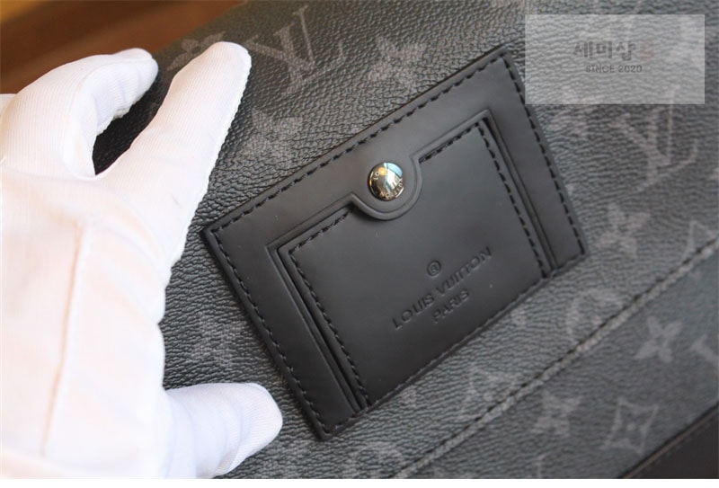 Louis Vuitton 루이비통 보이저 메신저백 PM M40511 이클립스 모노그램 Bag 5번 이미지