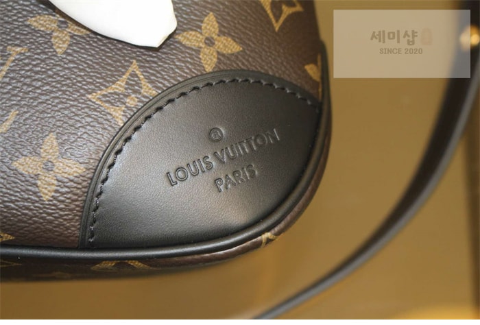 Louis Vuitton 루이비통 불로뉴 PM 블랙 모노그램 M45831 모노그램 Bag 5번 이미지