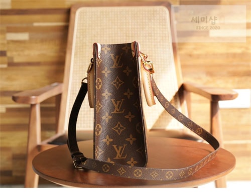 Louis Vuitton 루이비통 삭 플라 BB M45847 모노그램 Bag 12번 이미지