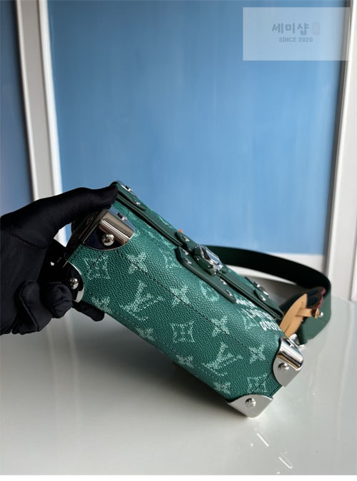 Louis Vuitton 루이비통 소울 트렁크 모노그램 크로스백 M12686 모노그램 그린 Bag 2번 이미지