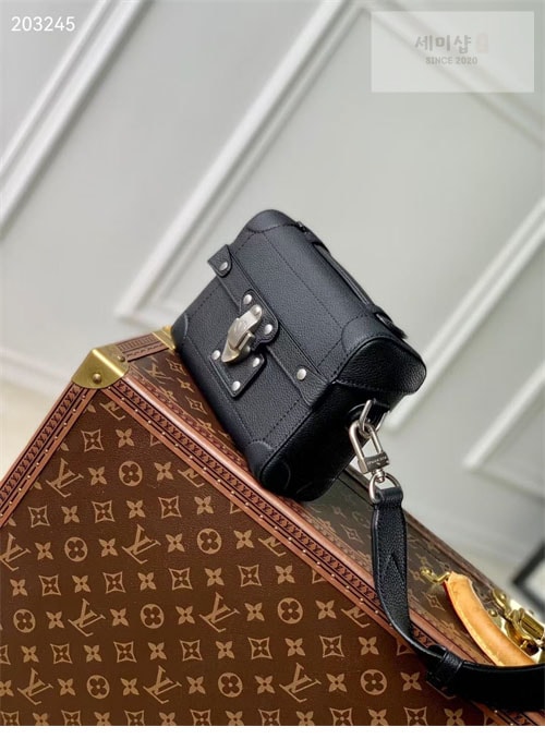 Louis Vuitton 루이비통 소울 트렁크 M11516 블랙 Bag 8번 이미지