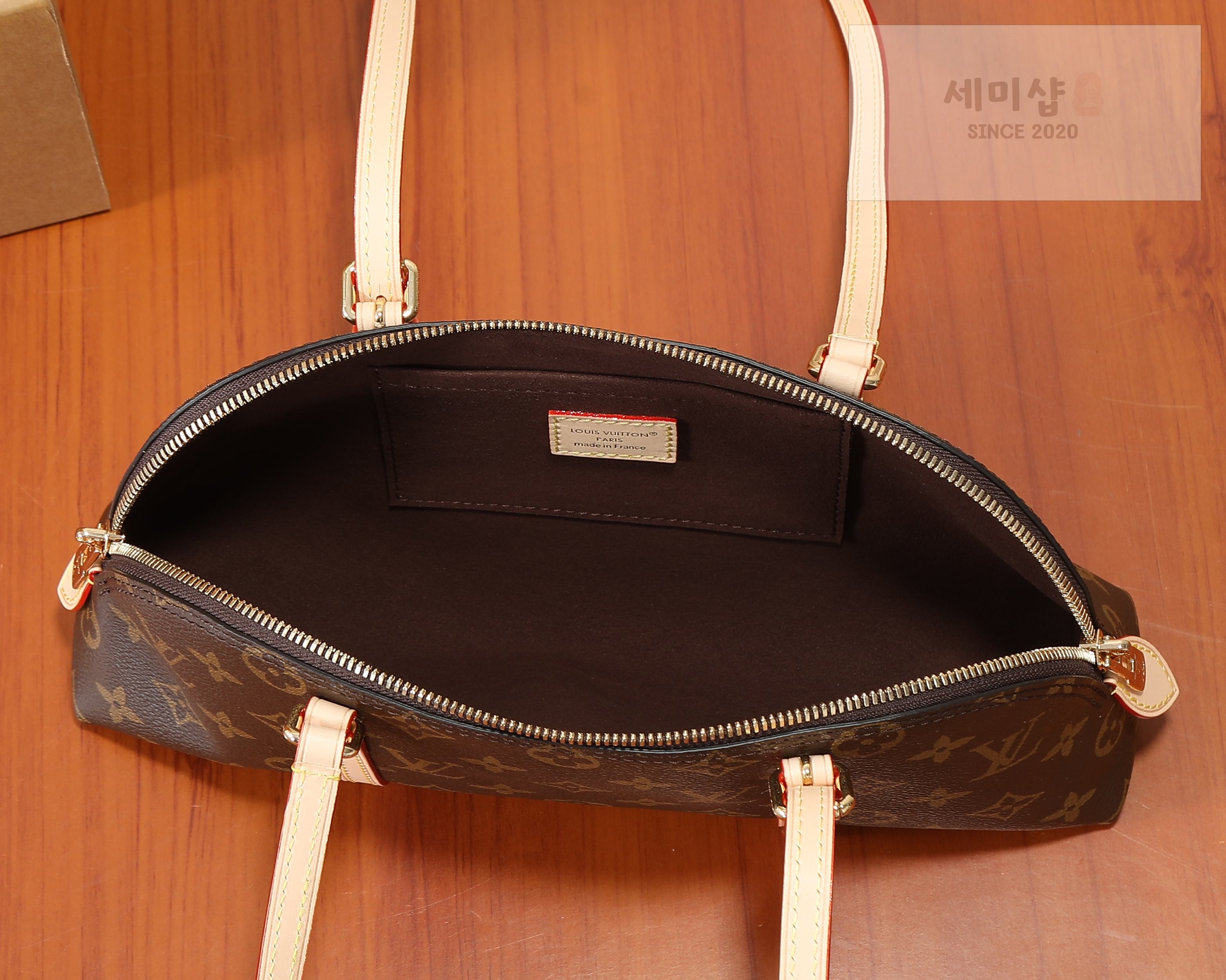 루이비통 루이비통 스콰이어 이스트 웨스트 레플리카 8번 이미지 - Bag | 세미샵 레플리카 사이트