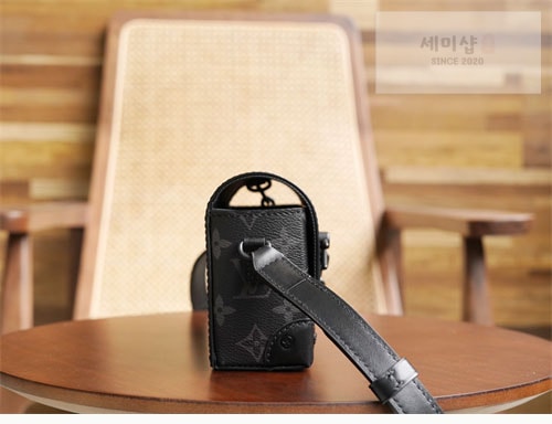 Louis Vuitton 루이비통 스티머 윌릿 숄더 크로스백 M81783 이클립스 모노그램 Bag 4번 이미지