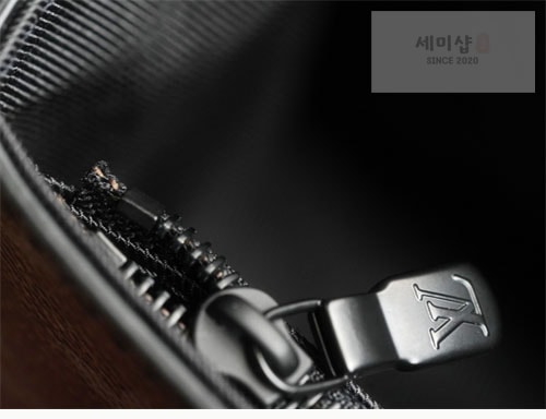 Louis Vuitton 루이비통 스티머 윌릿 숄더 크로스백 M81783 이클립스 모노그램 Bag 9번 이미지