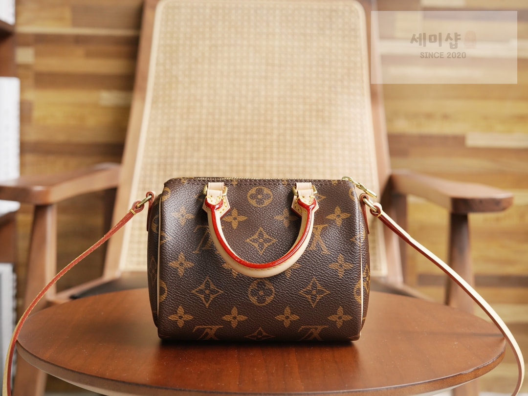 Louis Vuitton 루이비통 스피디 반둘리에 모노그램 나노 백 M81085 / 구형 모노그램 Bag 7번 이미지