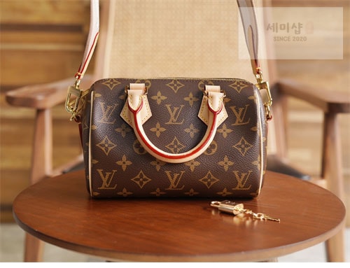 Louis Vuitton 루이비통 스피디 반둘리에 20 토트백 M46222 모노그램 Bag 3번 이미지