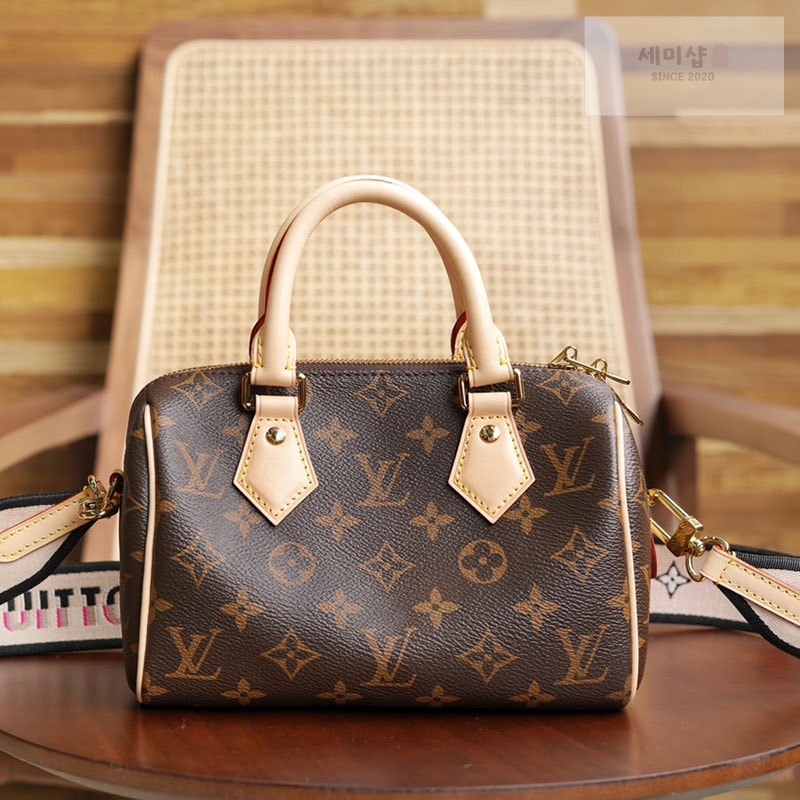 Louis Vuitton 루이비통 스피디 반둘리에 20 토트백 M46234 모노그램 Bag 4번 이미지