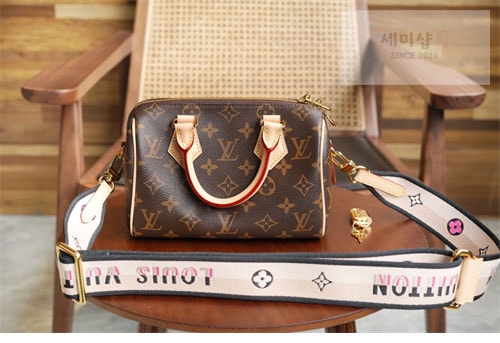 Louis Vuitton 루이비통 스피디 반둘리에 20 토트백 M46234 모노그램 Bag 2번 이미지