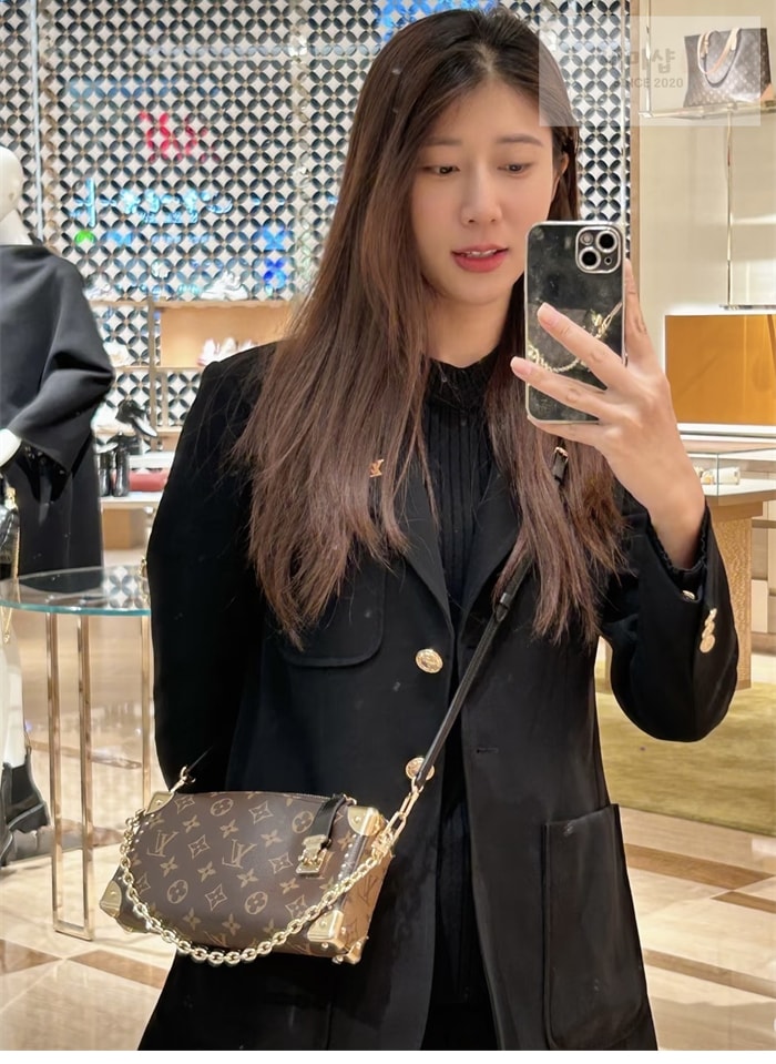 Louis Vuitton 루이비통 슬림 트렁크 모노그램 M13147 모노그램 Bag 7번 이미지