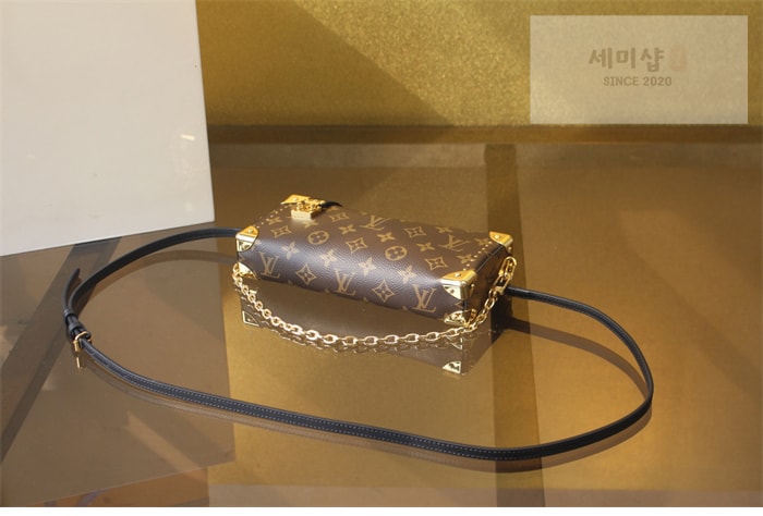 Louis Vuitton 루이비통 슬림 트렁크 모노그램 M13147 모노그램 Bag 8번 이미지