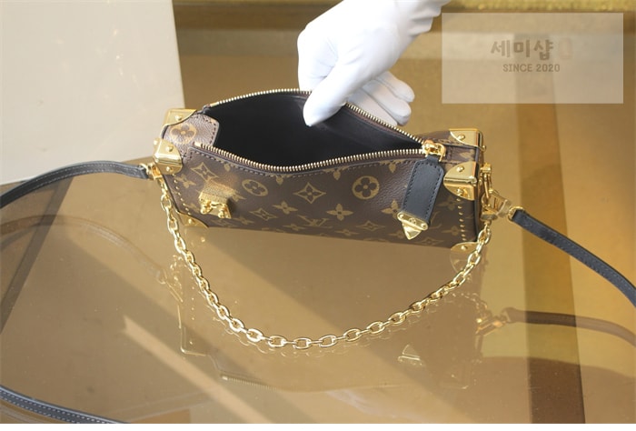 Louis Vuitton 루이비통 슬림 트렁크 모노그램 M13147 모노그램 Bag 6번 이미지