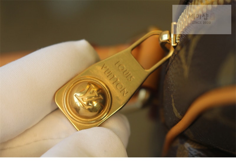 Louis Vuitton 루이비통 아마존 크로스백 모노그램 M14014 모노그램 Bag 7번 이미지