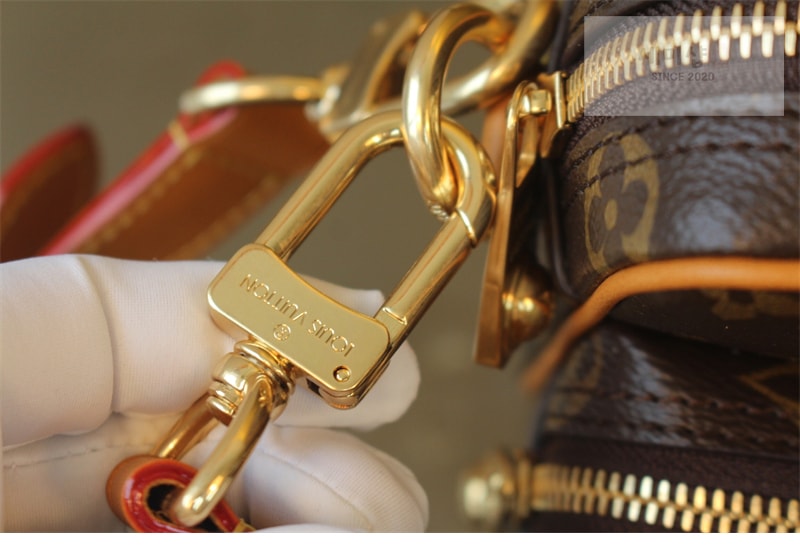 Louis Vuitton 루이비통 아카이브 닐 크로스백 모노그램 M14016 모노그램 Bag 6번 이미지