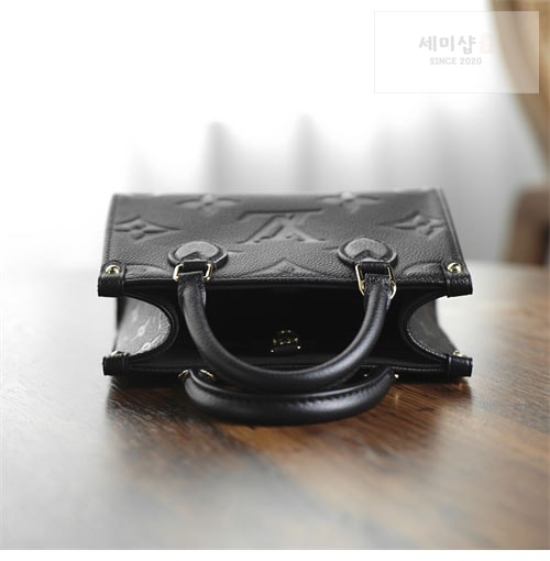 Louis Vuitton 루이비통 앙프렝뜨 모노그램 온더고 BB M46993 Bag 14번 이미지