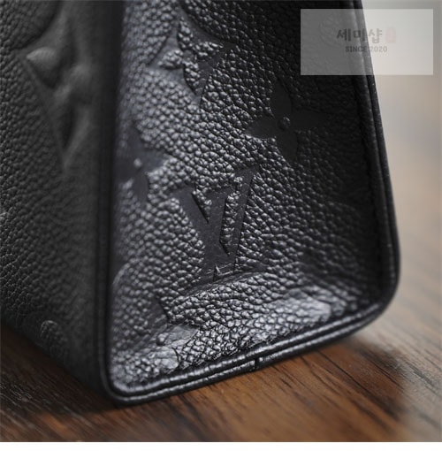 Louis Vuitton 루이비통 앙프렝뜨 모노그램 온더고 BB M46993 Bag 17번 이미지