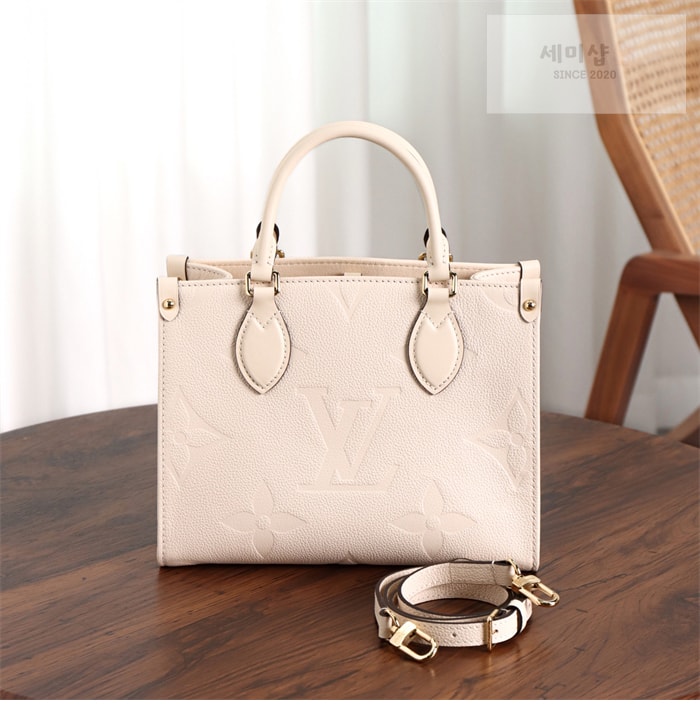 Louis Vuitton 루이비통 온더고 토트백 PM 앙프렝뜨 모노그램 M46569 크림 Bag 1번 이미지