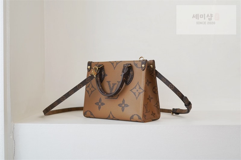 Louis Vuitton 루이비통 온더고 BB 모노그램 M46839 모노그램 Bag 3번 이미지