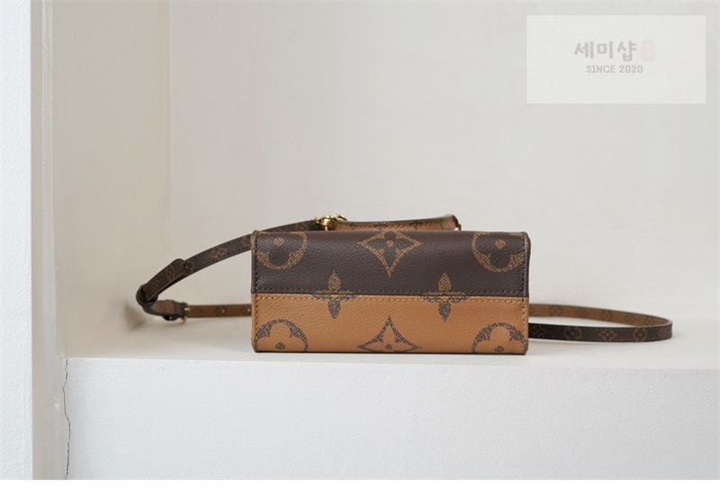 Louis Vuitton 루이비통 온더고 BB 모노그램 M46839 모노그램 Bag 7번 이미지
