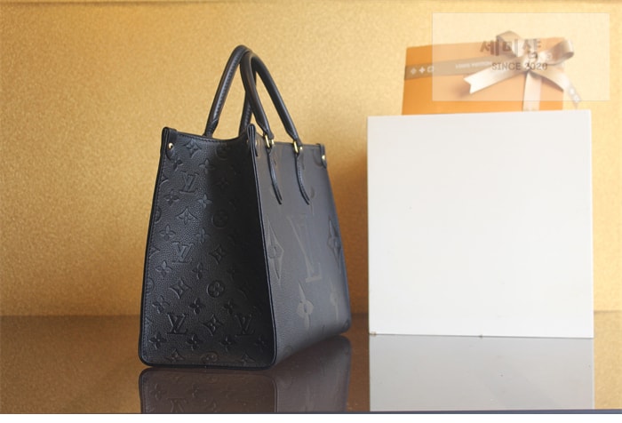 Louis Vuitton 루이비통 온더고 MM 앙프렝뜨 모노그램 M45595 블랙 Bag 8번 이미지