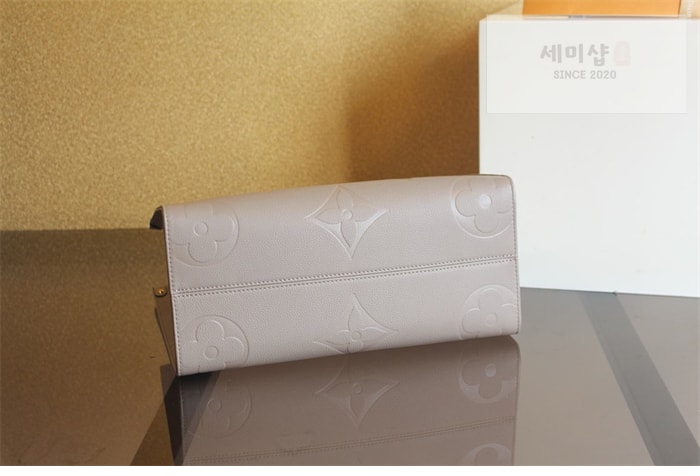 Louis Vuitton 루이비통 온더고 MM 앙프렝뜨 모노그램 M45607 갈렛 Bag 6번 이미지
