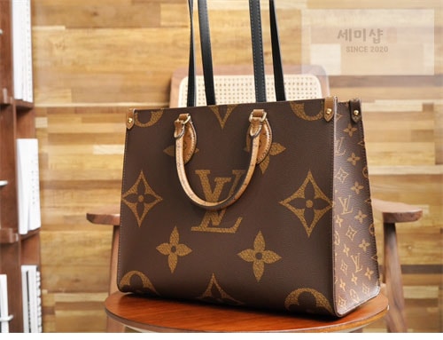 Louis Vuitton 루이비통 온더고 MM 모노그램 M45321 모노그램 Bag 3번 이미지
