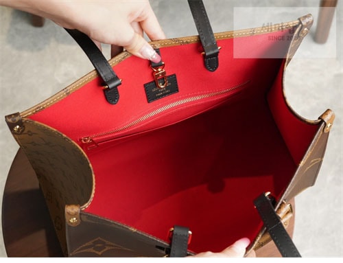 Louis Vuitton 루이비통 온더고 MM 모노그램 M45321 모노그램 Bag 4번 이미지