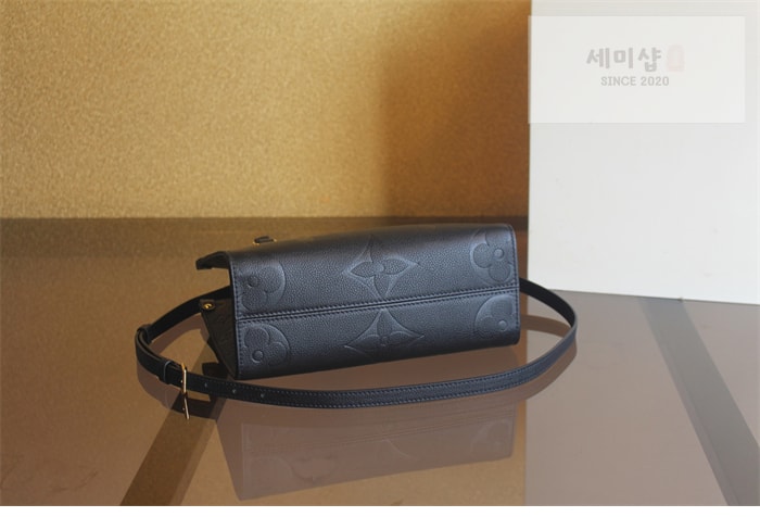 Louis Vuitton 루이비통 온더고 PM 앙프렝뜨 모노그램 M45653 블랙 Bag 5번 이미지