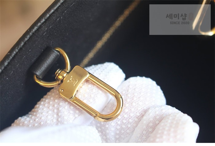 Louis Vuitton 루이비통 온더고 PM 앙프렝뜨 모노그램 M45653 블랙 Bag 10번 이미지