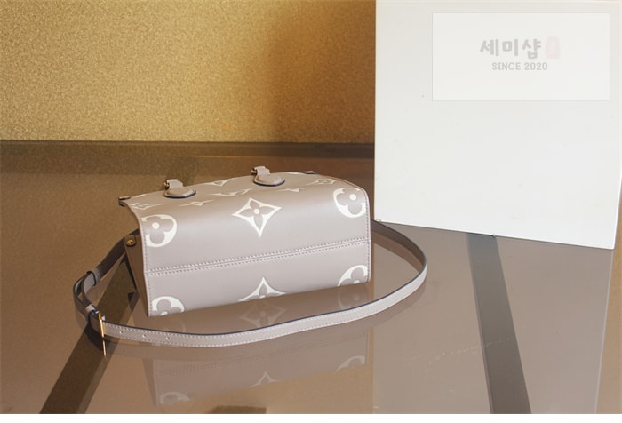 Louis Vuitton 루이비통 온더고 PM 앙프렝뜨 모노그램 M45779 갈렛바이컬러 Bag 3번 이미지