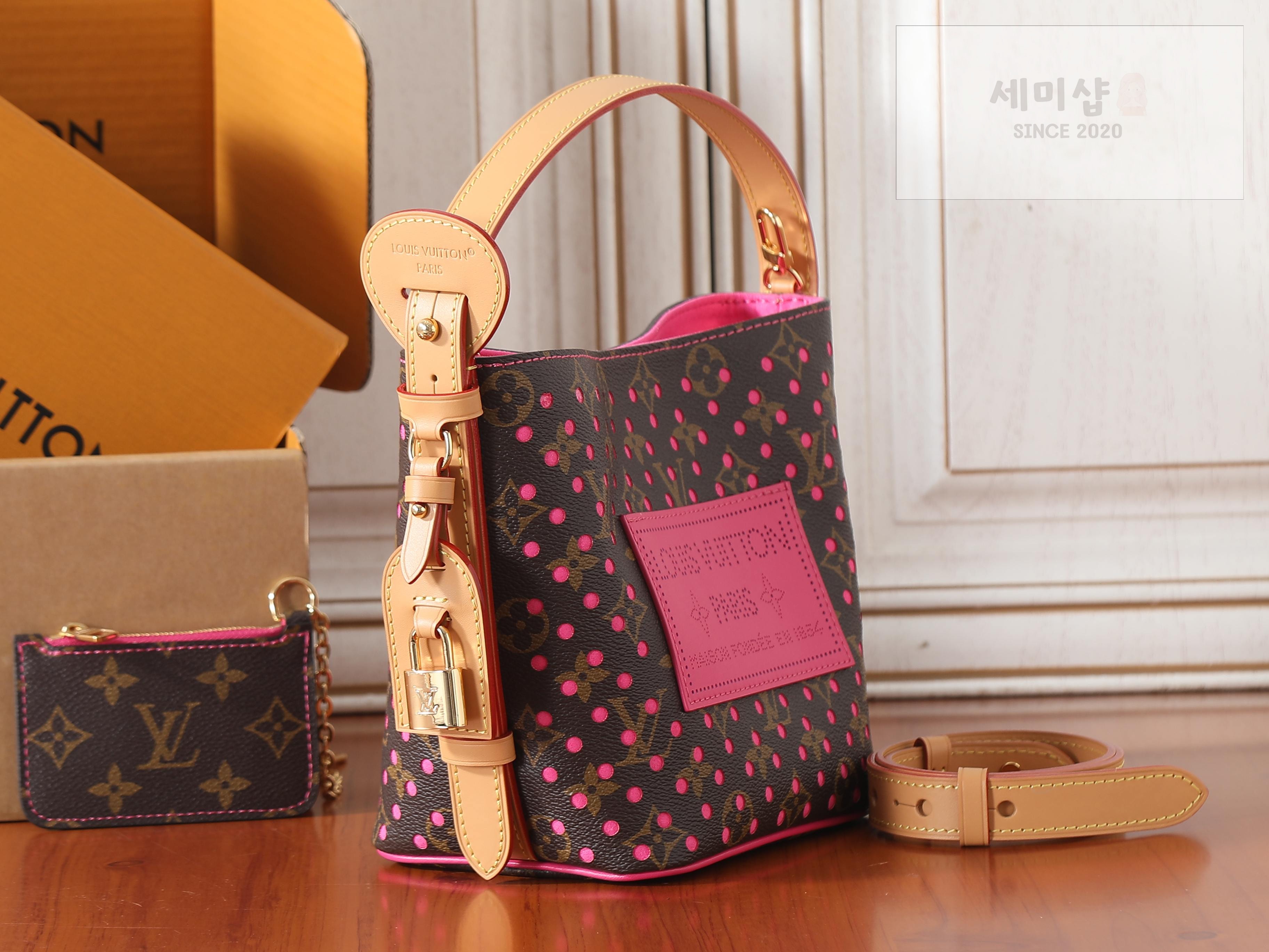 루이비통 루이비통 올인 BB 팝 크러쉬 Bag 3번 이미지