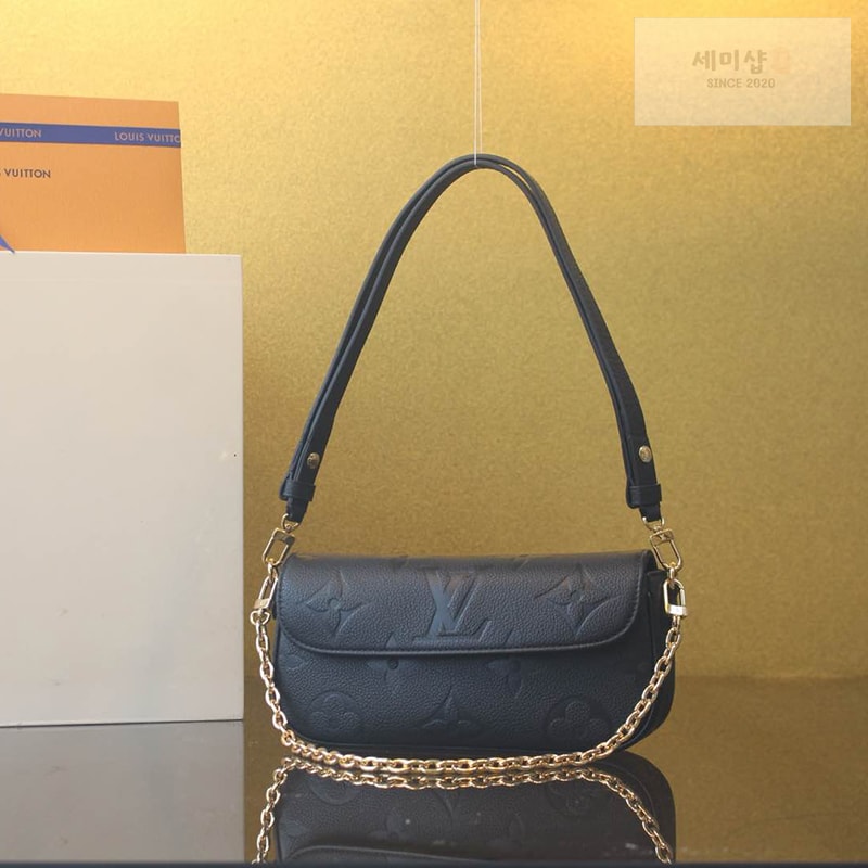 Louis Vuitton 루이비통 월릿 온 체인 아이비 앙프렝뜨 모노그램 M82154 블랙 Bag 3번 이미지