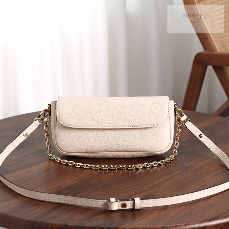 Louis Vuitton 루이비통 월릿 온 체인 아이비 앙프렝뜨 모노그램 M82210 크림 Bag 5번 이미지