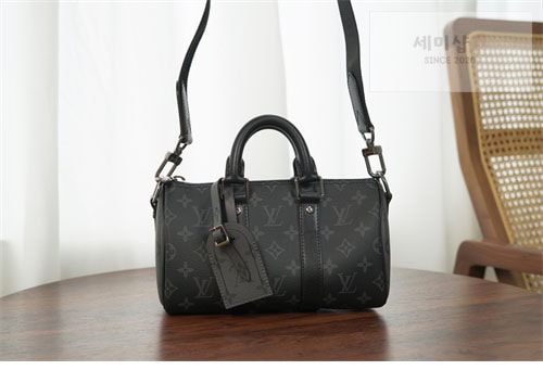 Louis Vuitton 루이비통 이클립스 모노그램 리버스 키폴 반둘리에 25 M46271 이클립스 모노그램 Bag 6번 이미지