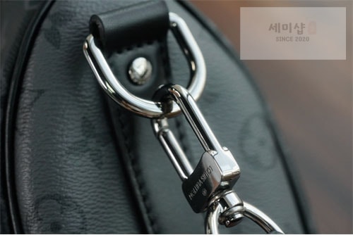 Louis Vuitton 루이비통 이클립스 모노그램 리버스 키폴 반둘리에 25 M46271 이클립스 모노그램 Bag 15번 이미지