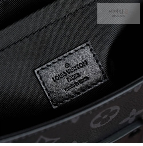 Louis Vuitton 루이비통 이클립스 모노그램 소울 트렁크 백 M11743 이클립스 모노그램 Bag 14번 이미지
