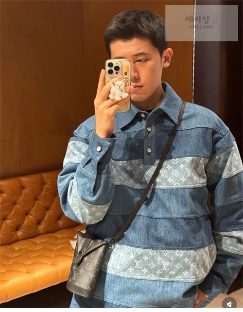 Louis Vuitton 루이비통 이클립스 모노그램 엔벨로프 파우치 M11613 이클립스 모노그램 Bag 4번 이미지